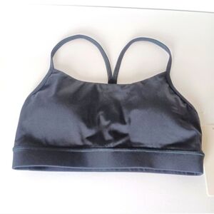 Ocean Women Strap Black Sports Bra Size Medium 8 Bust 40 NWT
